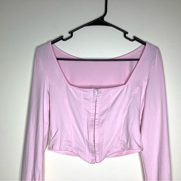 < Pink Square Neck Crop Top > - Picture 3 of 5